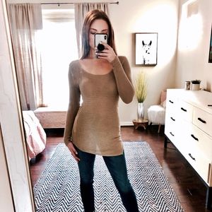 A-line diagonal cut long sleeve